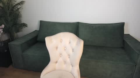 Snapshot of lexia_coy chatting on December 2024 01:40:01 PM Vicki online show from December 2024 01:40:01 PM