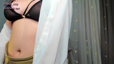 Snapshot of lexia_coy chatting on February 2025 05:37:01 PM Vicki online show from February 2025 05:37:01 PM