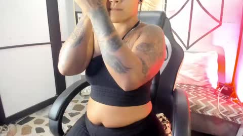 Lexi Adams  online show from April 2026 12:30:02 PM