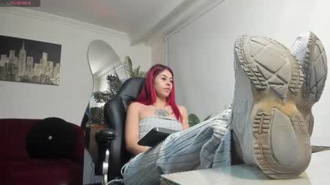 Snapshot of lexietaylor chatting on June 2026 11:51:02 AM Lexie online show from June 2026 11:51:02 AM