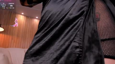 Snapshot of lexiewayne chatting on December 2024 10:56:02 PM Lexie online show from December 2024 10:56:02 PM