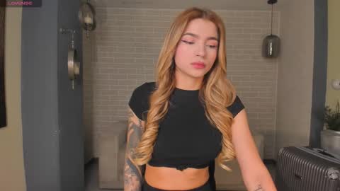 Lexie  online show from February 2026 12:06:01 PM