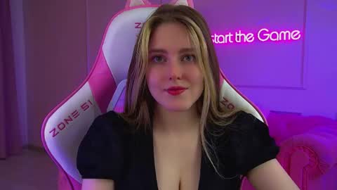 Snapshot of lexireadway chatting on May 2026 06:42:02 AM Lexi online show from May 2026 06:42:02 AM