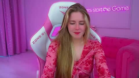 Snapshot of lexireadway chatting on June 2026 06:25:01 AM Lexi online show from June 2026 06:25:01 AM