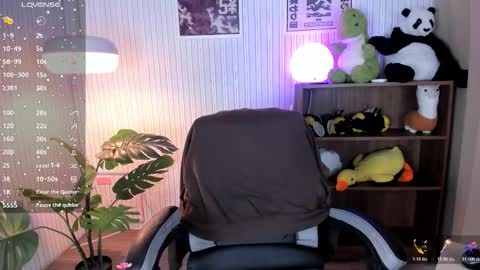 lexirouge           online show from December 2025 07:43:01 PM