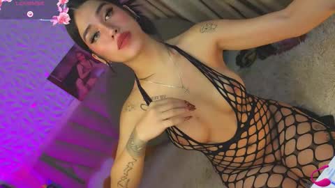 Snapshot of lexisdior chatting on December 2025 01:04:02 PM Naturaly Born Goddess Ms. kendall online show from December 2025 01:04:02 PM