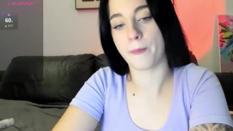 Snapshot of lexisinnn chatting on November 2025 06:01:02 AM Lexi online show from November 2025 06:01:02 AM