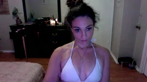 Snapshot of lexwyoex chatting on October 2025 03:45:01 AM lexwyoex online show from October 2025 03:45:01 AM