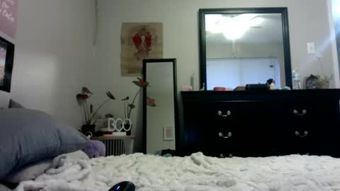 Snapshot of lexwyoex chatting on October 2025 12:45:01 PM lexwyoex online show from October 2025 12:45:01 PM