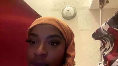 Snapshot of lexxiibo chatting on January 2025 09:48:01 AM lexxiibo online show from January 2025 09:48:01 AM