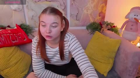 Snapshot of lexxxyone chatting on December 2024 11:30:02 AM lexxxyone online show from December 2024 11:30:02 AM