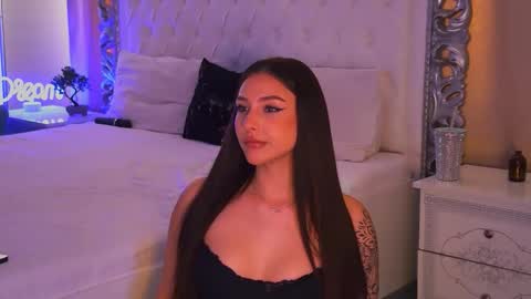 Snapshot of lexy_banks chatting on May 2026 07:25:01 AM LexyBanks online show from May 2026 07:25:01 AM