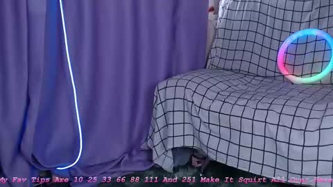 LexxxY online show from October 2025 08:35:01 AM
