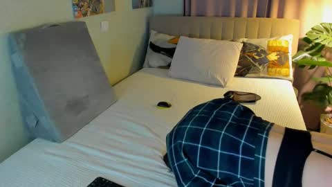 Snapshot of lexy_lexx chatting on February 2025 08:04:02 PM lexy_lexx online show from February 2025 08:04:02 PM