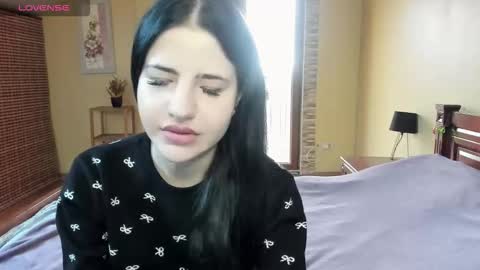 lexyswett online show from October 2025 06:47:02 AM