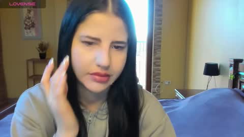 lexyswett online show from October 2025 07:42:01 AM