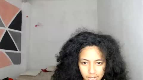 lolita online show from December 2024 04:45:02 AM