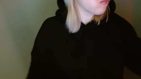 Leyla online show from February 2026 07:01:01 AM