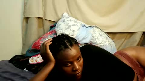 leylacuty13 online show from March 2026 08:59:01 PM