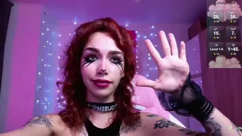 Snapshot of leylanoir_02 chatting on December 2025 06:01:02 PM LEA online show from December 2025 06:01:02 PM