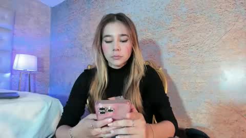 LEZY online show from November 2025 07:38:01 PM