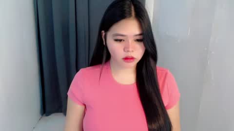Snapshot of lhara_cumming chatting on July 2026 12:06:02 AM LHARA online show from July 2026 12:06:02 AM