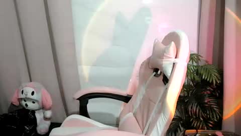 Snapshot of lhara_morena chatting on November 2025 11:37:02 PM lhara_morena online show from November 2025 11:37:02 PM