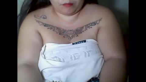 Snapshot of lhiannash33 chatting on October 2025 10:04:01 AM lhiannash33 online show from October 2025 10:04:01 AM