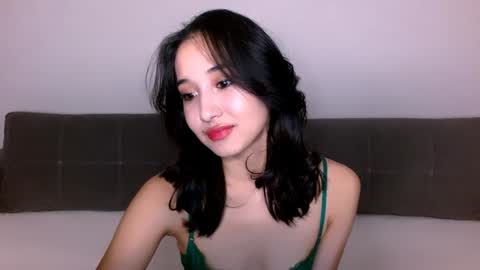 Snapshot of li_noen chatting on December 2024 03:53:02 AM Li online show from December 2024 03:53:02 AM