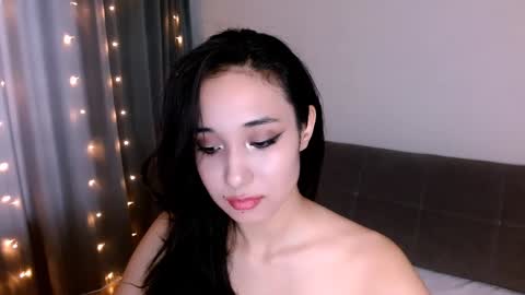 Snapshot of li_noen chatting on February 2025 04:37:02 AM Li online show from February 2025 04:37:02 AM