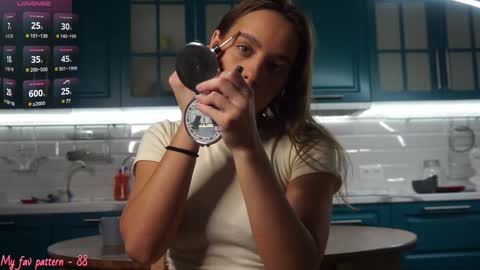 Hey Im Alexa  tg online show from December 2024 01:49:02 PM