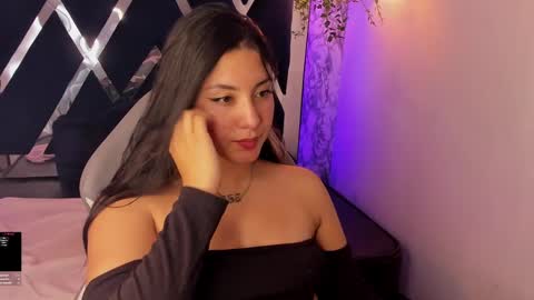 Lia  online show from January 2025 05:18:02 PM