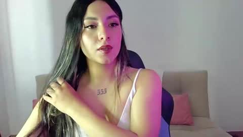 Snapshot of lia_14_ chatting on June 2026 05:28:02 PM Lia online show from June 2026 05:28:02 PM