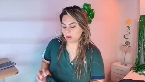 Lia  online show from March 2026 03:31:01 AM