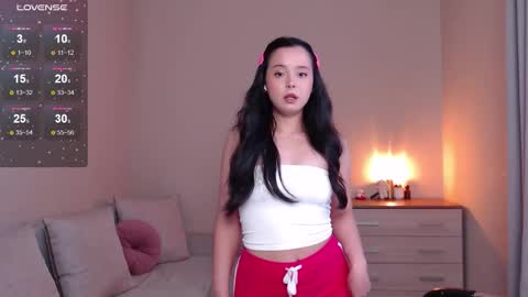 L I A online show from October 2025 01:08:01 PM