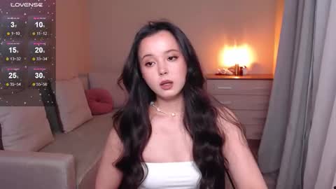 L I A online show from November 2025 05:00:02 PM