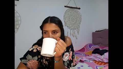 Snapshot of lia_hottie chatting on November 2025 03:06:02 AM Lia online show from November 2025 03:06:02 AM