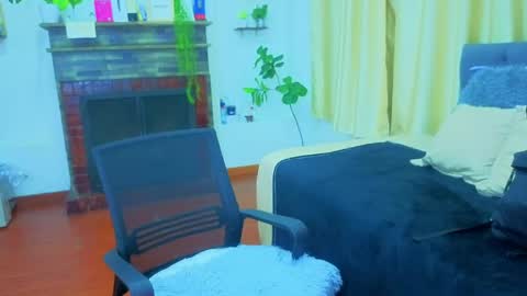    online show from April 2026 01:52:02 PM