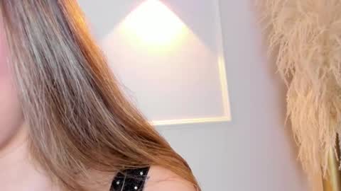 Snapshot of lia_walton__ chatting on March 2025 03:29:02 PM liz walton online show from March 2025 03:29:02 PM