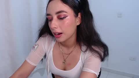 Snapshot of liaa_cute_ chatting on May 2026 03:24:01 AM lia online show from May 2026 03:24:01 AM