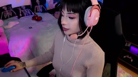 Snapshot of liaa_rodriguezz chatting on October 2025 11:47:01 PM Liaa online show from October 2025 11:47:01 PM