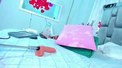 Antonela online show from March 2026 07:09:01 PM