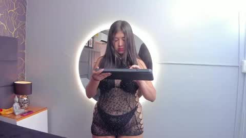 liablossom_ online show from April 2026 01:39:01 PM