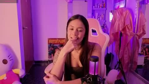 Snapshot of liabutera chatting on May 2026 09:00:02 PM Lia Butera online show from May 2026 09:00:02 PM