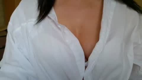 Snapshot of liachilli chatting on August 2026 08:46:02 AM liachilli online show from August 2026 08:46:02 AM
