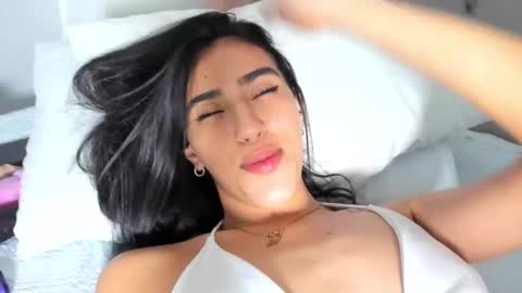 Snapshot of liaflowers chatting on February 2025 06:05:02 PM Lia online show from February 2025 06:05:02 PM