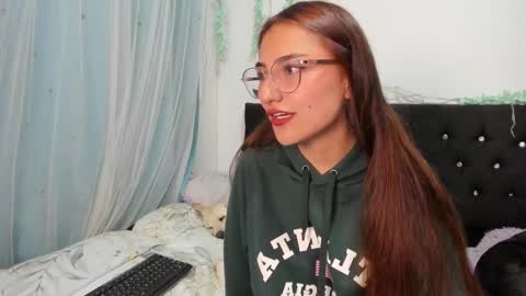 Liah  online show from March 2026 11:30:01 PM