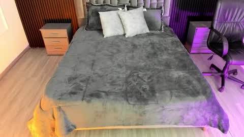 Snapshot of liahfontaine chatting on November 2025 11:31:02 AM Liah Fontaine online show from November 2025 11:31:02 AM