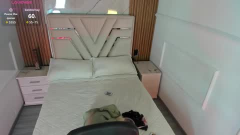 Snapshot of liahfontaine chatting on December 2025 11:47:01 AM Liah Fontaine online show from December 2025 11:47:01 AM