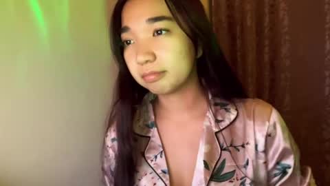 liaisonx_rosa online show from December 2025 02:54:01 PM